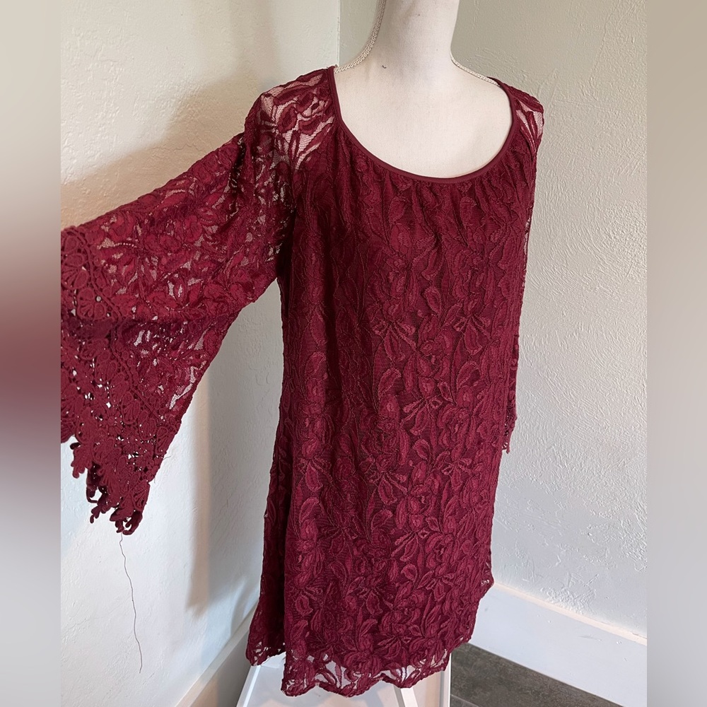 Honeyme Lace Overlay Party Dress women’s size Large